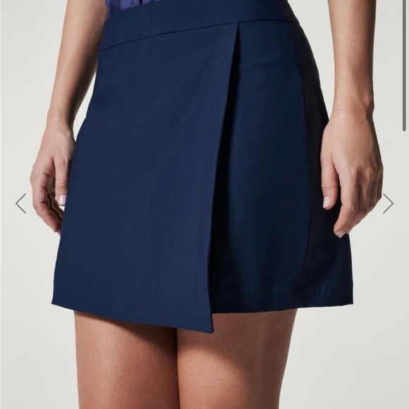 SPANX 6 Inch Sunshine Skort Midnight navy Size L - Picture 1 of 10